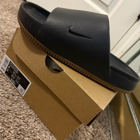Nike Calm Slides - Picture 5 of 7